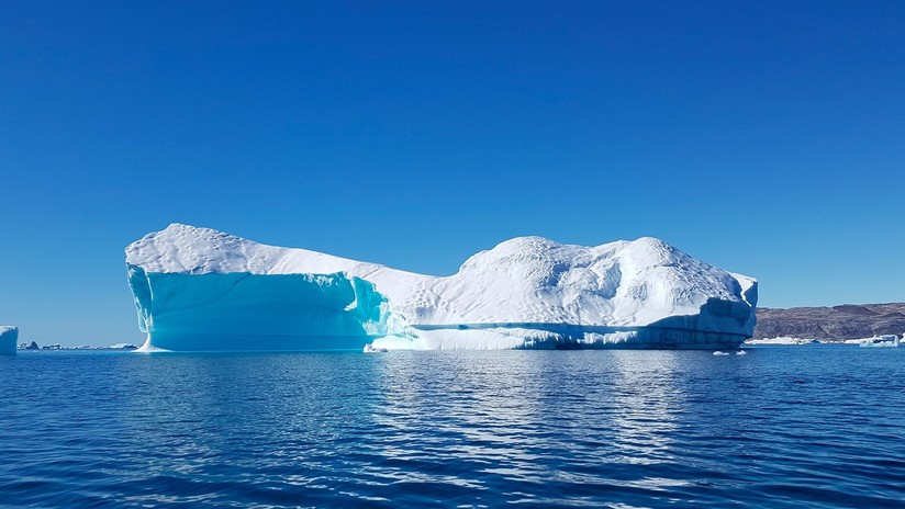 Un iceberg gigante se desprende de la Antártida (FOTOS)