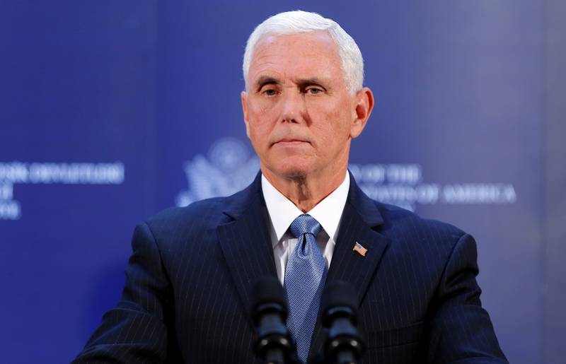 Pence arremete contra la NBA y Nike por 