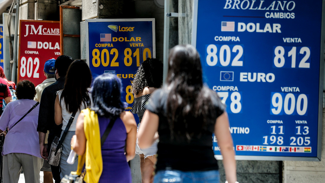 La economía de Chile cae 3,4 % en octubre, mes en que se desató el conflicto social