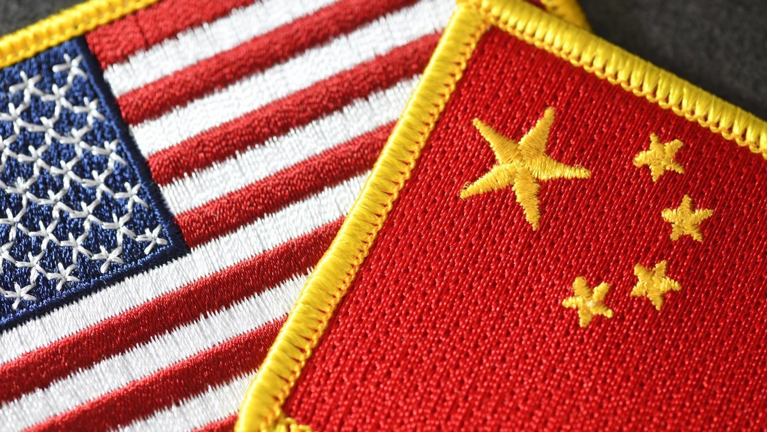EE.UU. expulsa en secreto a dos diplomáticos chinos y Pekín insta a Washington a 