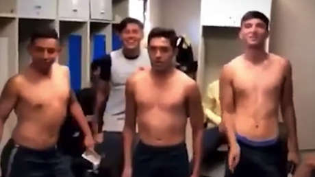 VIDEO: Futbolistas mexicanos se burlan del himno chileno contra la violencia de género 'Un violador en tu camino'