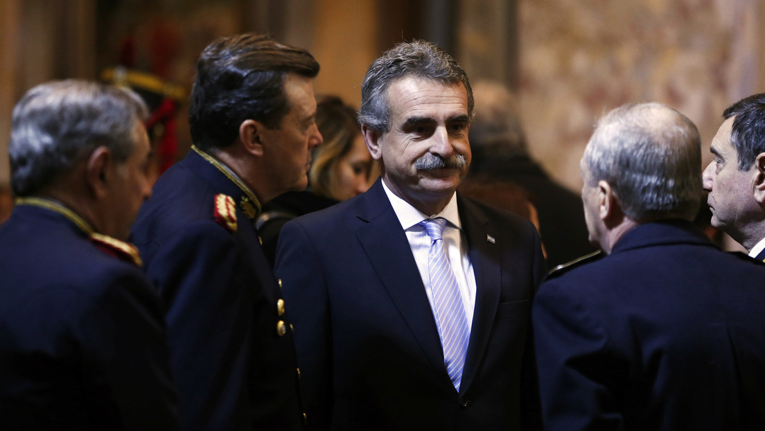 Ministro de Defensa de Argentina considera que el país debe estar