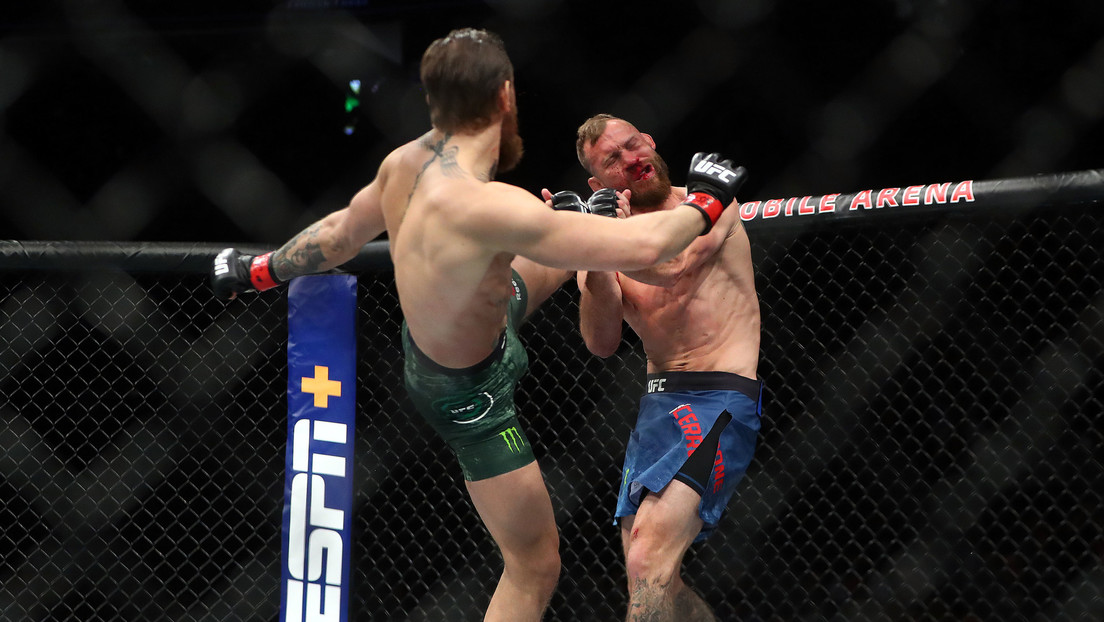 VIDEO: La brutal patada de McGregor que marcó el principio del fin para Cerrone