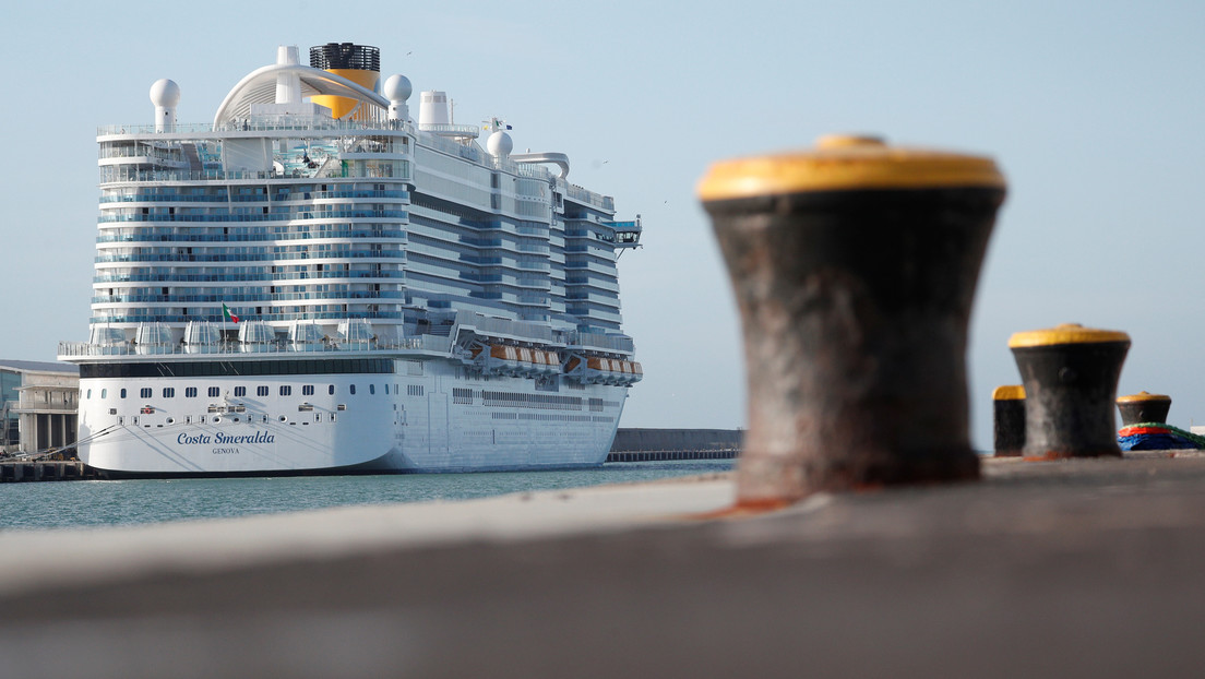 Se conocen primeros resultados de los análisis médicos de los sospechosos de estar infectados con el coronavirus en el crucero bloqueado en Italia