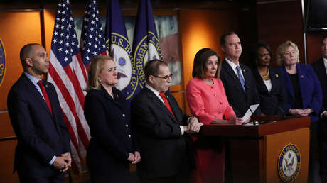 Nancy Pelosi nombra a siete gerentes para el juicio político contra Trump en el Senado