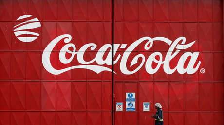 Coca Cola anuncia que el coronavirus le ocasionará perdidas económicas