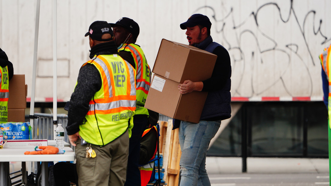 Un trabajador canta para una anciana en EE.UU. y ahora Hugh Jackman