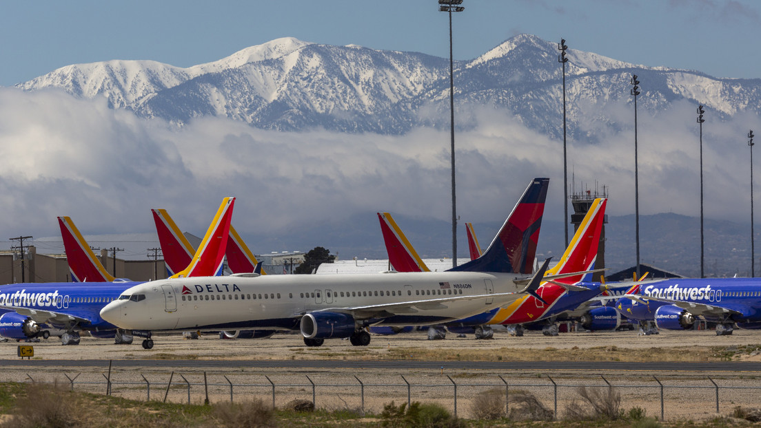 VIDEO, PHOTOS: An airport in the middle of the desert is home to hundreds of planes disabled during the pandemic