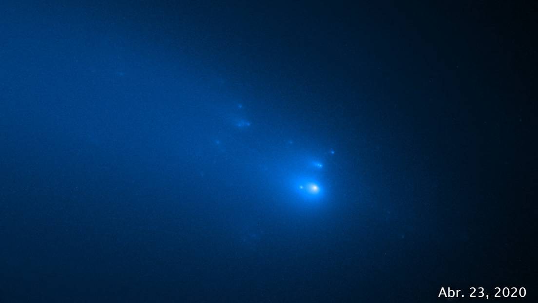 Los fragmentos del cometa  C / 2019 Y4 (ATLAS), captados el 23 de abril de 2020.