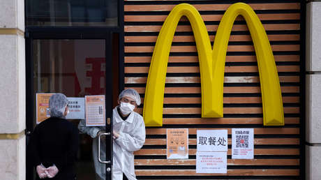 McDonald's pide disculpas luego de que uno de sus locales en China prohibiera el ingreso de "personas negras" por miedo al covid-19