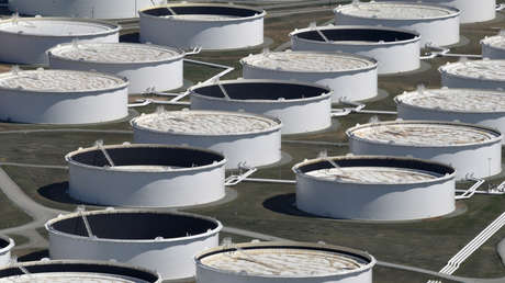 Petróleo WTI cierra en -37,63 dólares por barril, tras registrar una caída de un 305,97% en un día