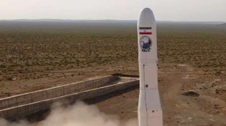 VIDEO: Irán pone en órbita su primer satélite militar