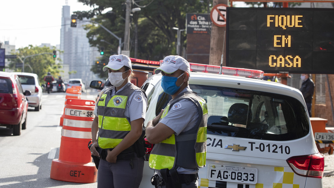 En contra de la postura de Bolsonaro, tres estados de ...