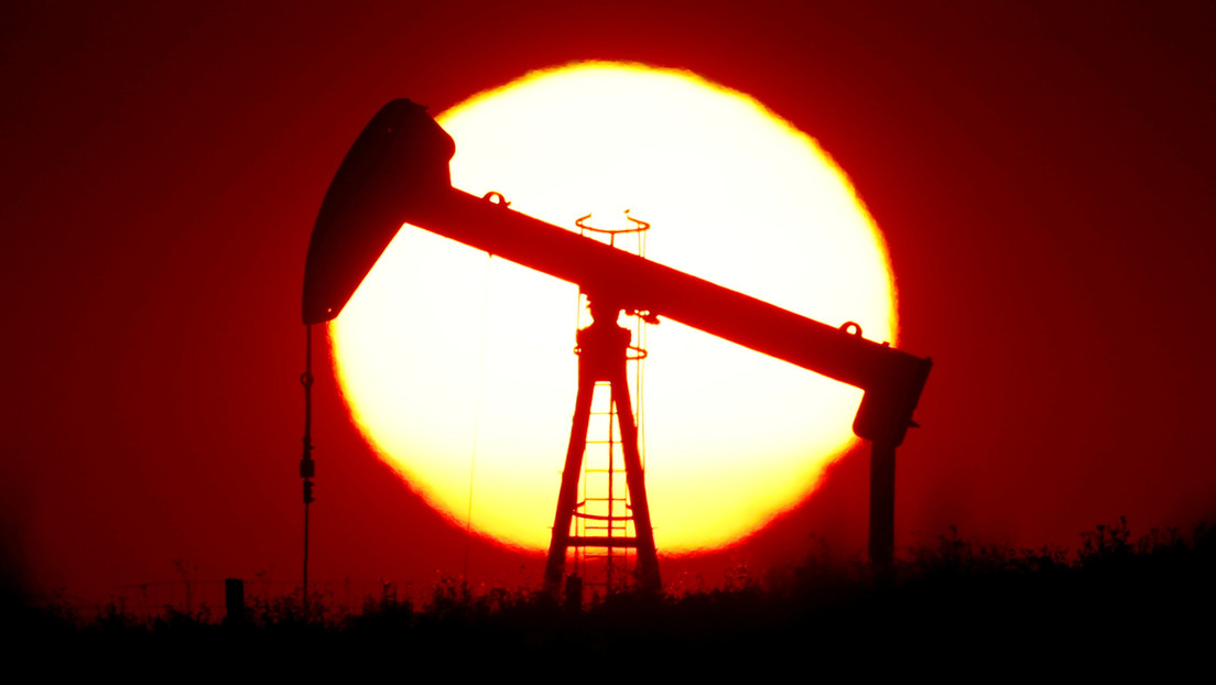 El precio del petróleo Brent pierde casi 5 % y el de WTI cae más del 6 %