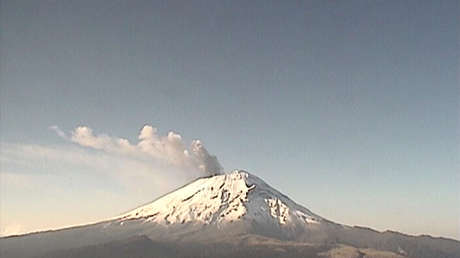 El volcán Popocatépetl registra más de 100 exhalaciones durante las últimas 24 horas