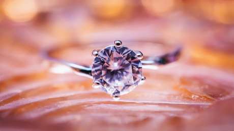 El coronavirus prácticamente paraliza las ventas de diamantes
