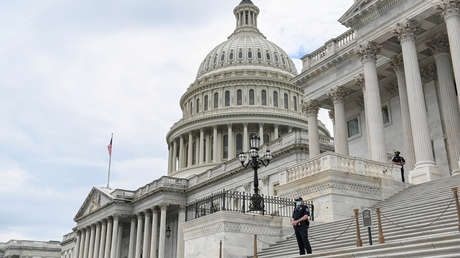El Senado aprueba un proyecto de ley que podría eliminar a empresas chinas de las bolsas de EE.UU.