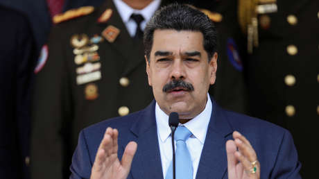 "Esa gasolina la hemos pagado en dólares": Maduro evalúa un nuevo precio del combustible en Venezuela