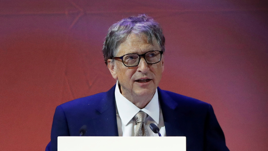 Bill Gates responde a las teorías conspirativas sobre microchips y propagación del coronavirus en las que le involucran