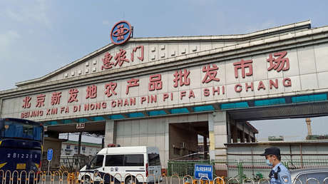 El Ayuntamiento de Pekín califica de "extremadamente grave" la situación del coronavirus en la ciudad