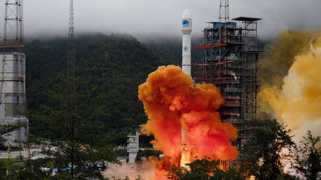 China lanza al espacio el último satélite para completar su alternativa al GPS