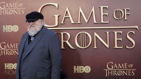 El autor de 'Juego de Tronos' George RR Martin confiesa que esto sucede "muchas horas" escribir el nuevo libro de la serie durante la cuarentena