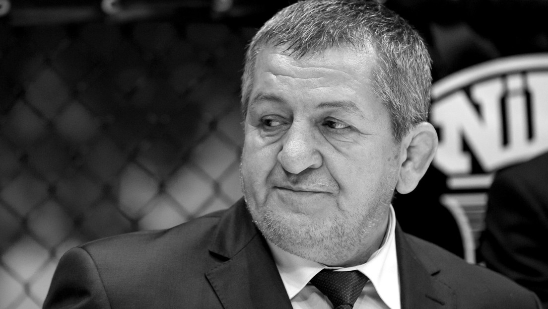 Muere el padre del luchador ruso Khabib Nurmagomédov por complicaciones de coronavirus