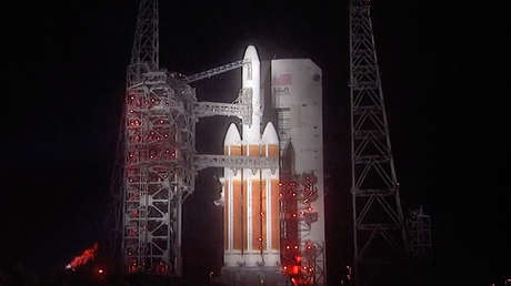 Cancelan el lanzamiento del cohete portador Delta IV con un satélite de reconocimiento estadounidense tres segundos antes del despegue