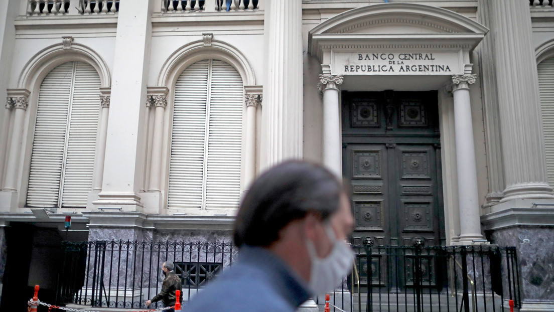 Argentina sale oficialmente del "default selectivo" tras haber renegociado su deuda