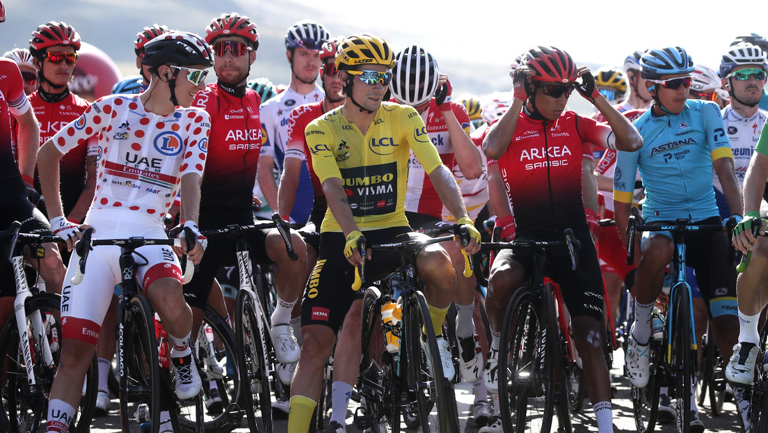 Tour de Francia: dos presos en el equipo del ciclista colombiano Nairo Quintana bajo sospecha de dopaje