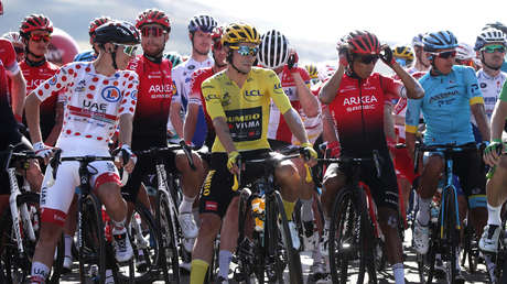 Tour de Francia: dos presos en el equipo del ciclista colombiano Nairo Quintana bajo sospecha de dopaje