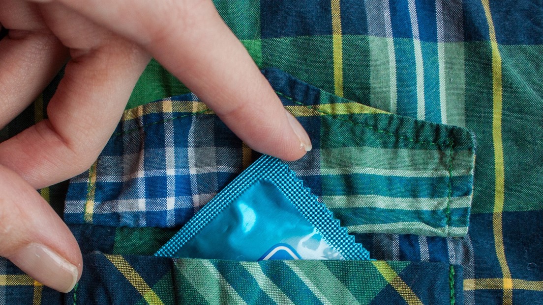 Un hombre hace en secreto un agujero en un preservativo y acaba condenado a 4 años de cárcel
