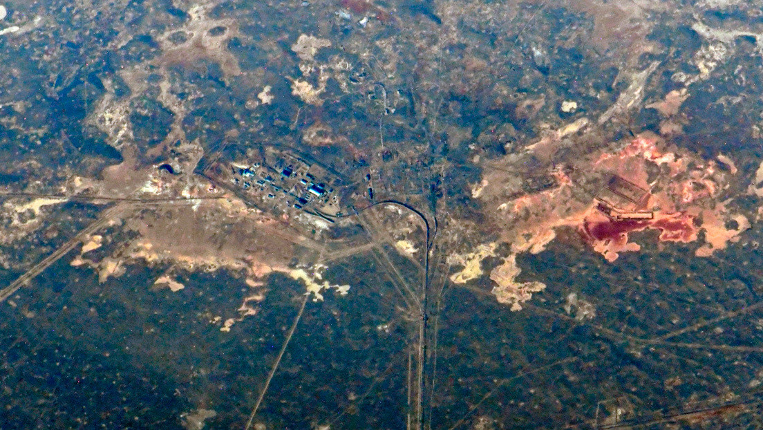 "I see your rocket from space!": Astronaut greets crew on fastest Soyuz flight in history before leaving for ISS