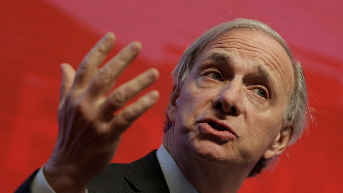 El inversionista Ray Dalio asegura que "el tiempo está a favor de China" en la guerra comercial con EE.UU.