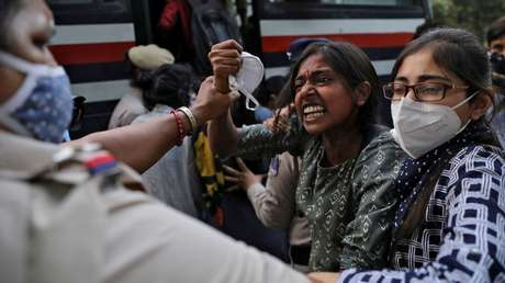 Una segunda joven de la casta de los 'intocables' es violada en grupo y asesinada en una semana en la India
