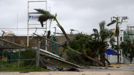 La fuerza de Delta recuerda en México la devastación que provocó Wilma, el huracán más potente en el Atlántico