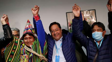 Los resultados definitivos dan la victoria a Luis Arce con 55,1 % de los votos: el largo periplo para que Bolivia recuperara la democracia