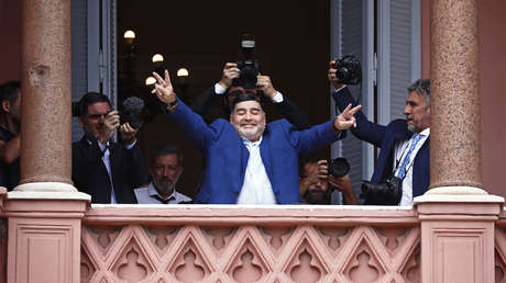 "Nos hiciste inmensamente felices": el emotivo tuit con el que el presidente Alberto Fernández se despide de Maradona