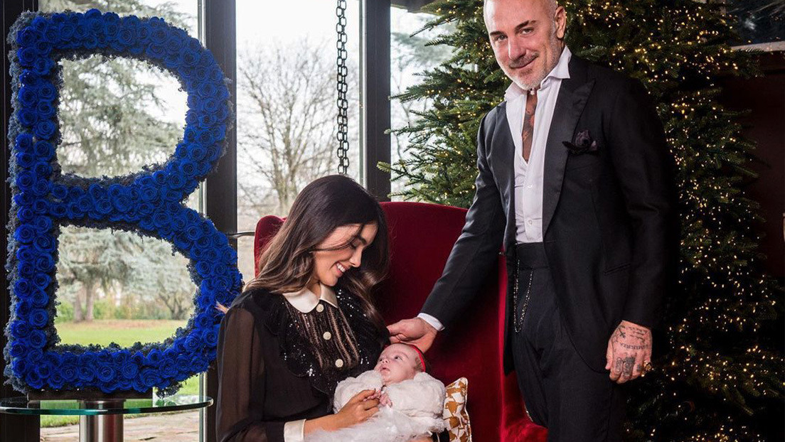 El millonario italiano Gianluca Vacchi apoya a una fundación benéfica después de que su hija naciera con una malformación congénita