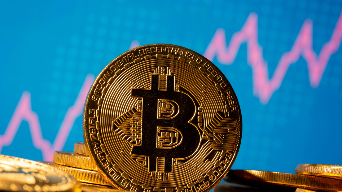 Photo of Bitcoin establece un nuevo récord histórico por segundo día consecutivo