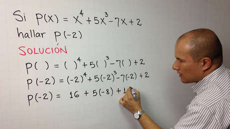 El 'influencer' colombiano Julioprofe rompe el Récord Guinness al dar la clase de matemáticas en línea con más espectadores del mundo