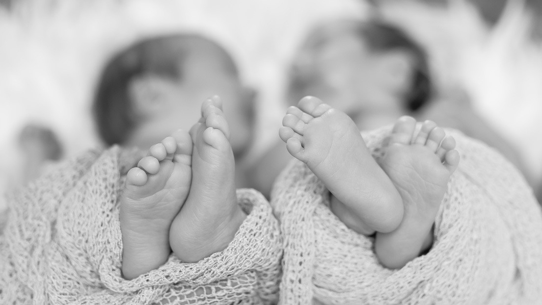 Extrêmement rare: deux jumeaux de parents différents sont identifiés  