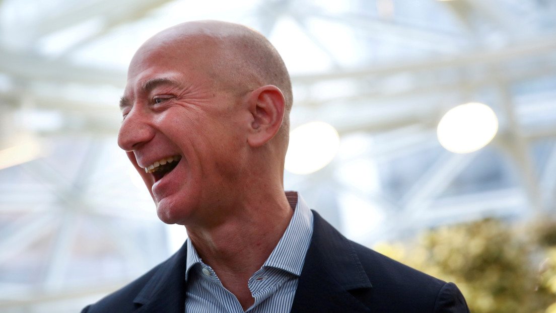 Jeff Bezos will take over as Amazon’s executive director in charge of a new role as executive president in the third quarter of 2021