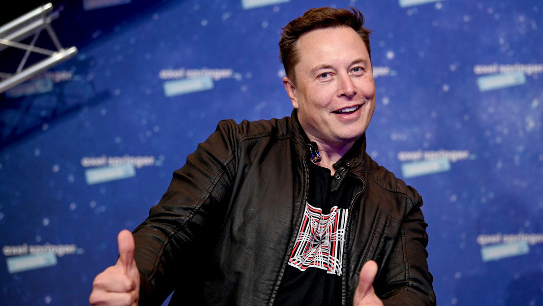 "El bitcóin es casi tan basura como el dinero fiat", dice Elon Musk luego de que Tesla invierta millones en la criptomoneda