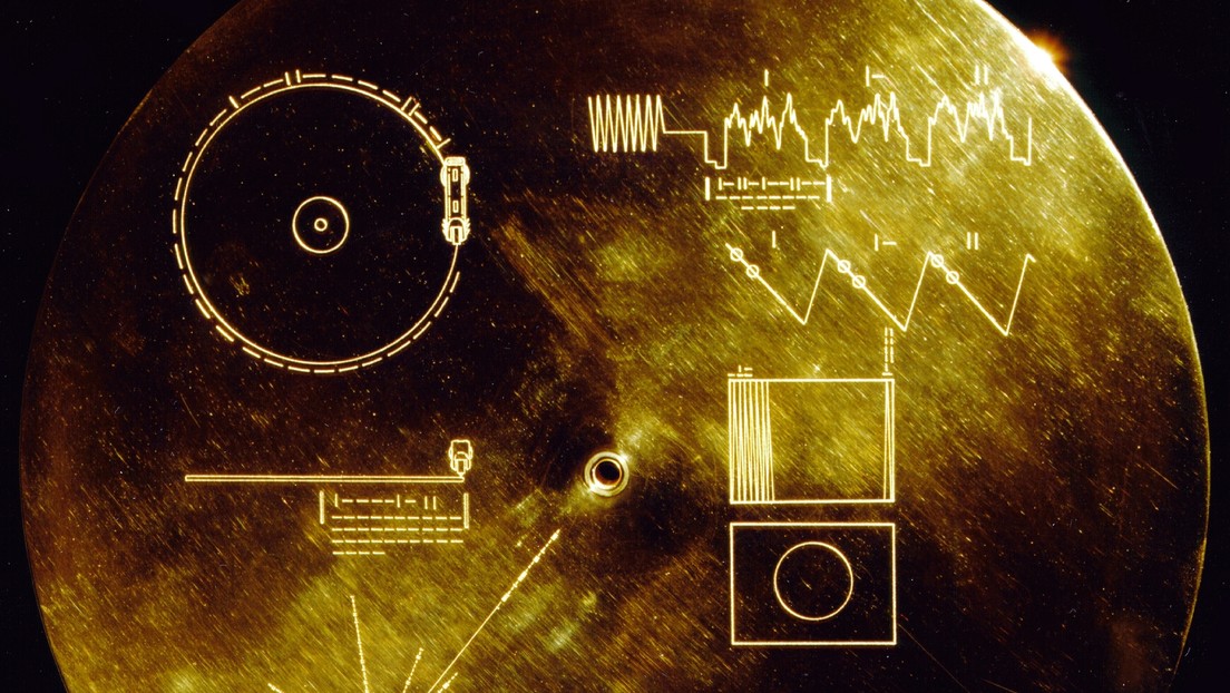 Mostrano il possibile destino dei dischi d'oro Voyager come 