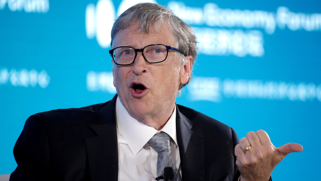 Bill Gates revela que prefiere los dispositivos Android a los de iOS y explica la razón