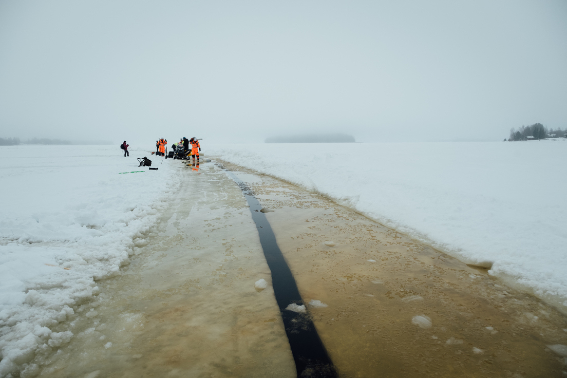  Le plus grand «carrousel de glace» au monde est en train d'être construit