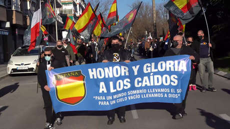 VIDEO: Cientos de neonazis homenajean en Madrid a la División Azul e incitan a incumplir las medidas contra el covid-19