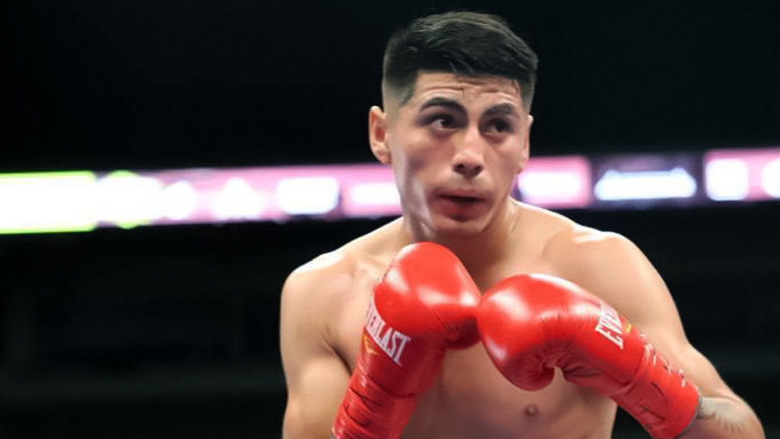 Mexican boxing player Angel Fierro resists both tough and tough with a brutal world championship (VIDEOS)