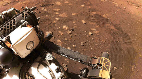 FOTOS: El róver Perseverance da su primer paseo sobre la superficie de Marte
